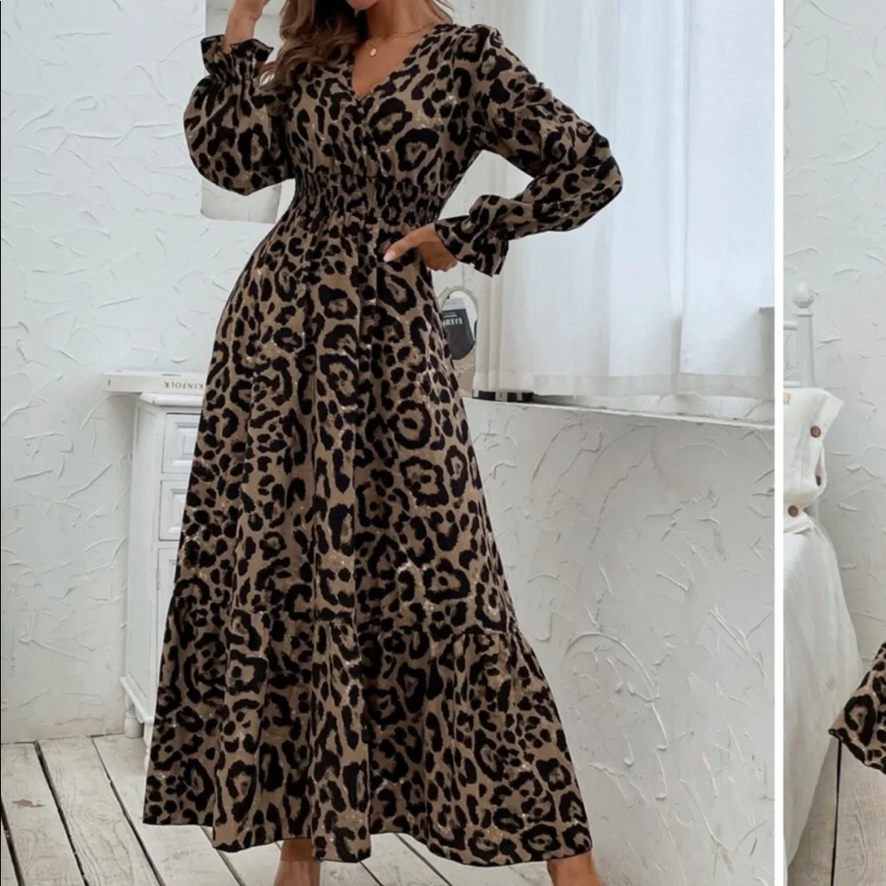 Boho Gypsy Print Flounce Sleeve Smocked Dress - Picture 4 of 14